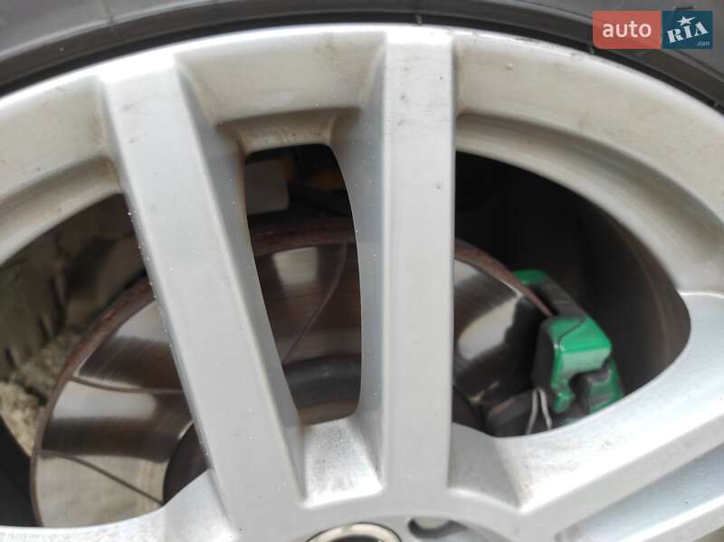 Лифтбек Skoda Octavia 2002 в Днепре