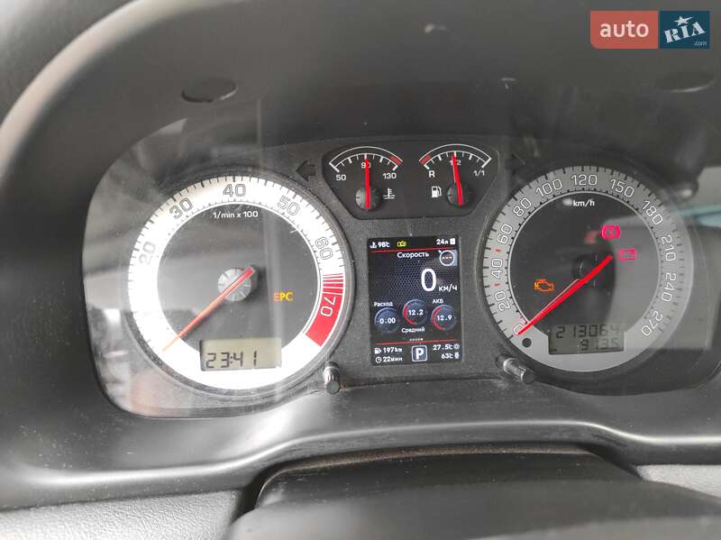 Лифтбек Skoda Octavia 2002 в Днепре