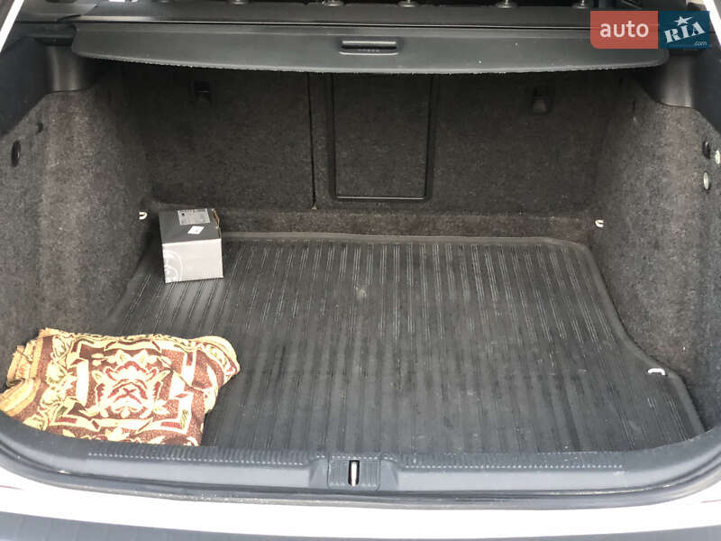 Универсал Skoda Octavia 2012 в Хусте