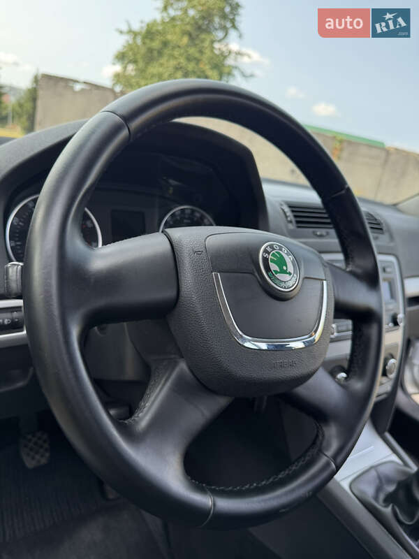 Универсал Skoda Octavia 2013 в Лубнах