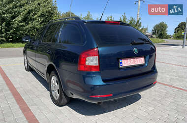 Универсал Skoda Octavia 2011 в 