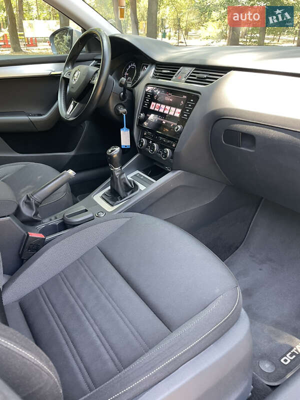 Універсал Skoda Octavia 2019 в Кривому Розі фото 19 Універсал Skoda Octavia 2019 в Кривому Розі