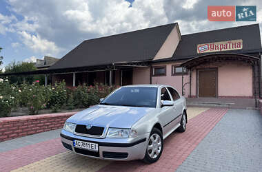 Лифтбек Skoda Octavia 2004 в Тростянце