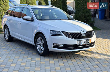 Универсал Skoda Octavia 2020 в Сваляве