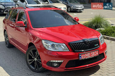 Универсал Skoda Octavia 2011 в 