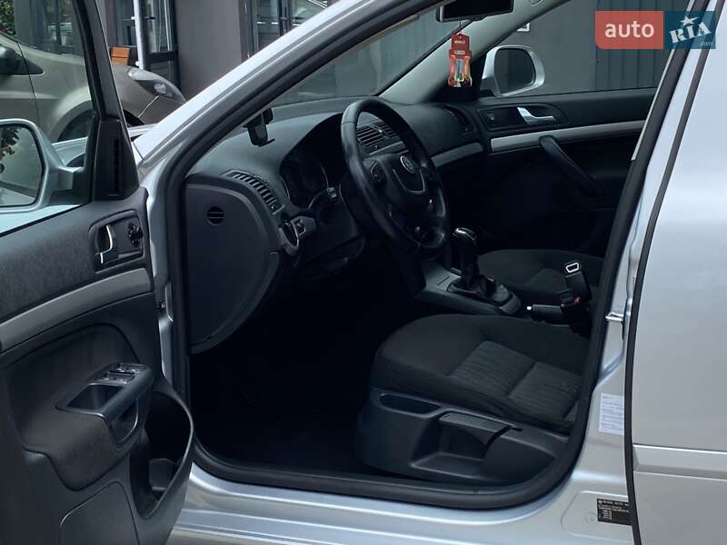 Универсал Skoda Octavia 2011 в Калуше