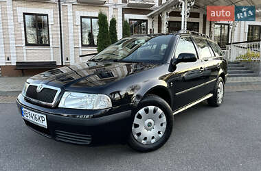 Универсал Skoda Octavia 2009 в Виннице