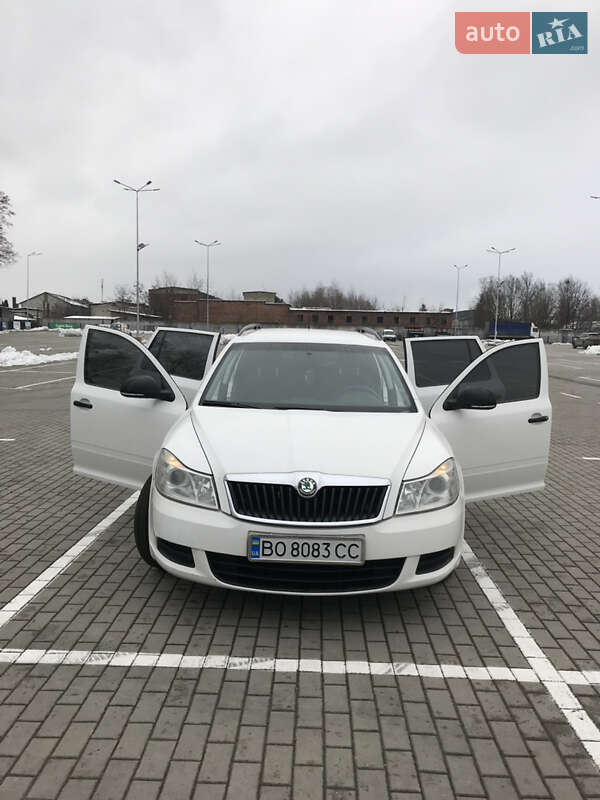 Универсал Skoda Octavia 2010 в Тернополе