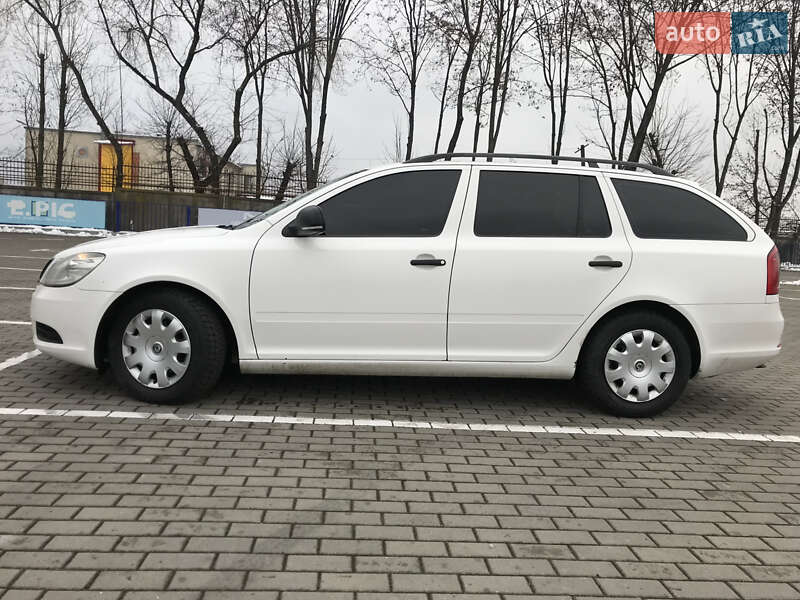 Универсал Skoda Octavia 2010 в Тернополе