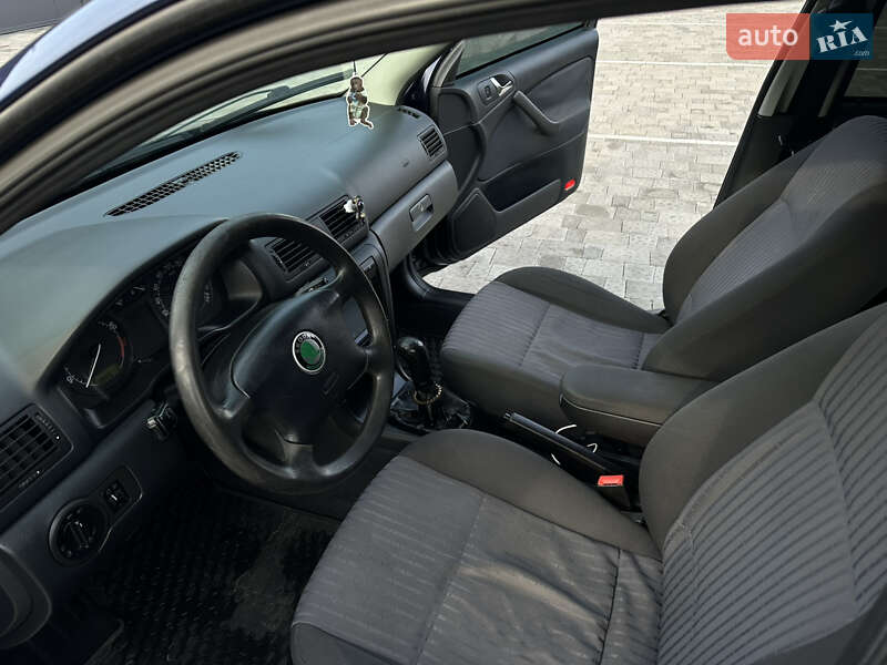 Универсал Skoda Octavia 2001 в Львове
