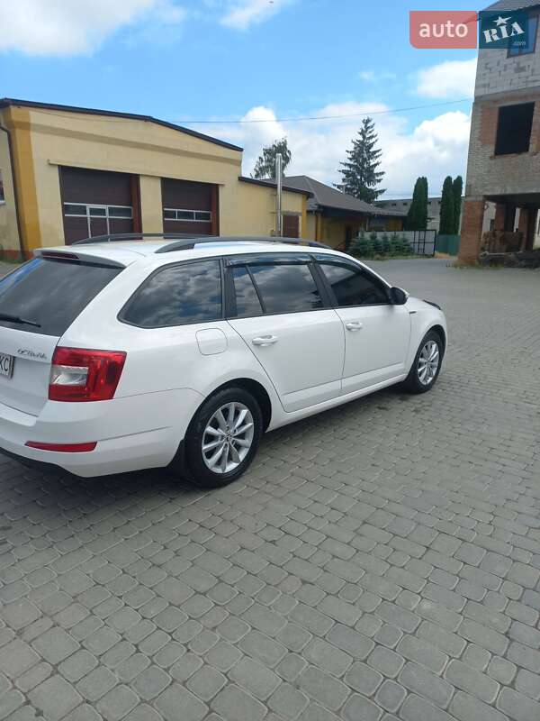 Универсал Skoda Octavia 2014 в Ильинцах