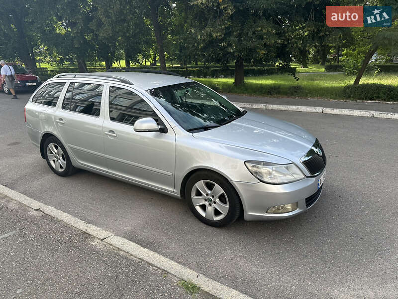 Skoda Octavia 2011
