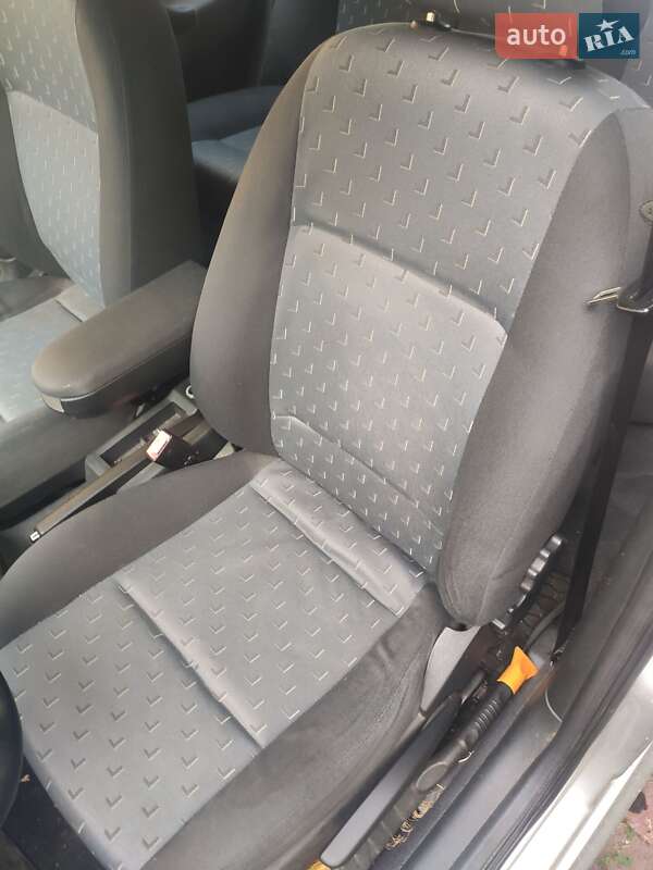 Универсал Skoda Octavia 2001 в Киеве