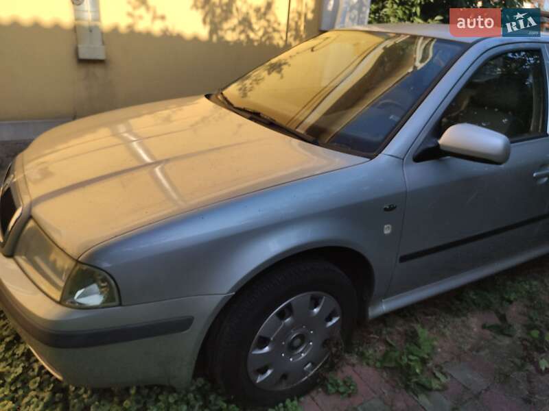 Универсал Skoda Octavia 2001 в Киеве