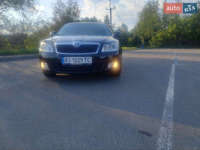 Ліфтбек Skoda Octavia 2009 в Бучі