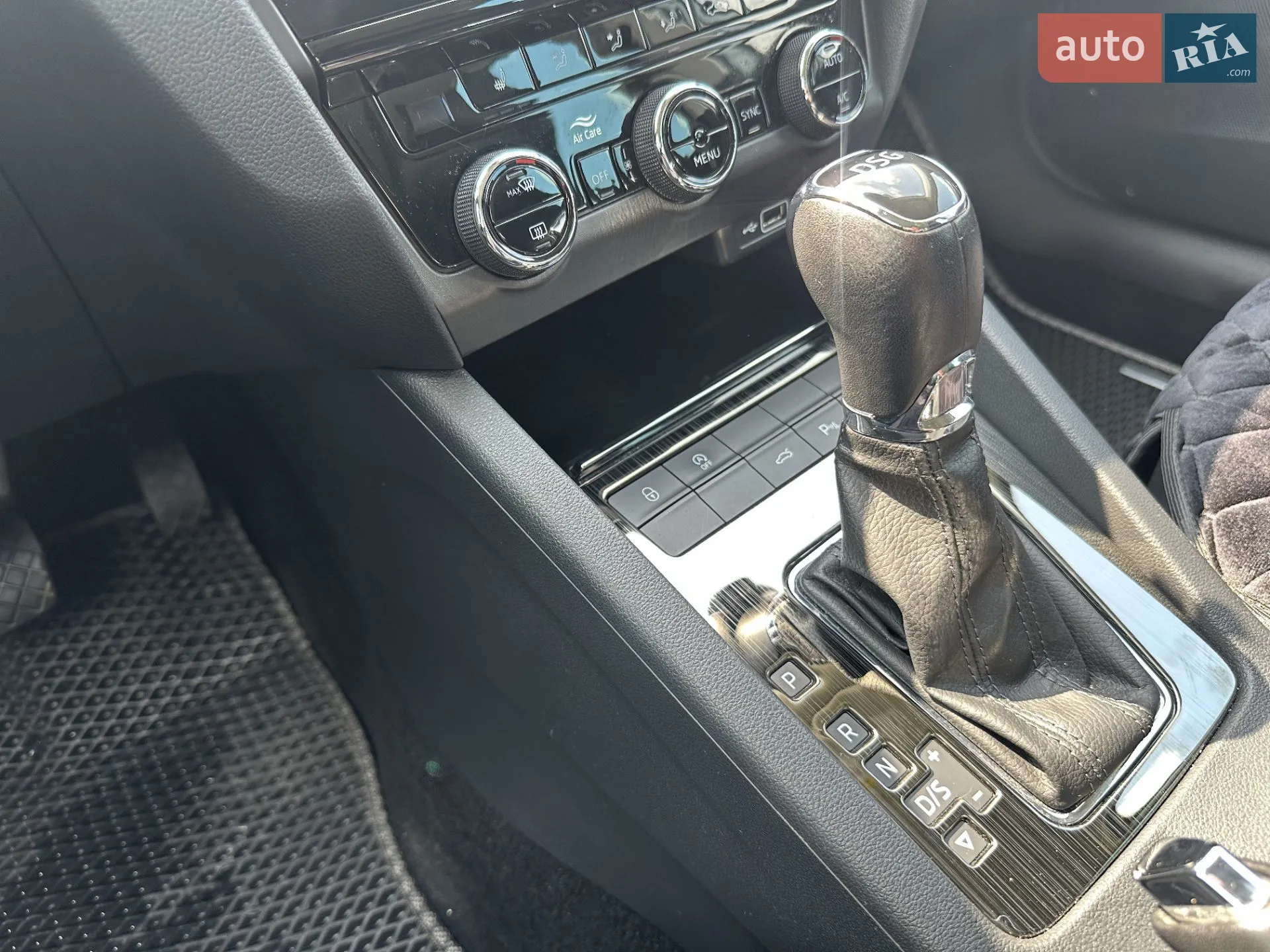 2019 Skoda Octavia - мініатюра 36
