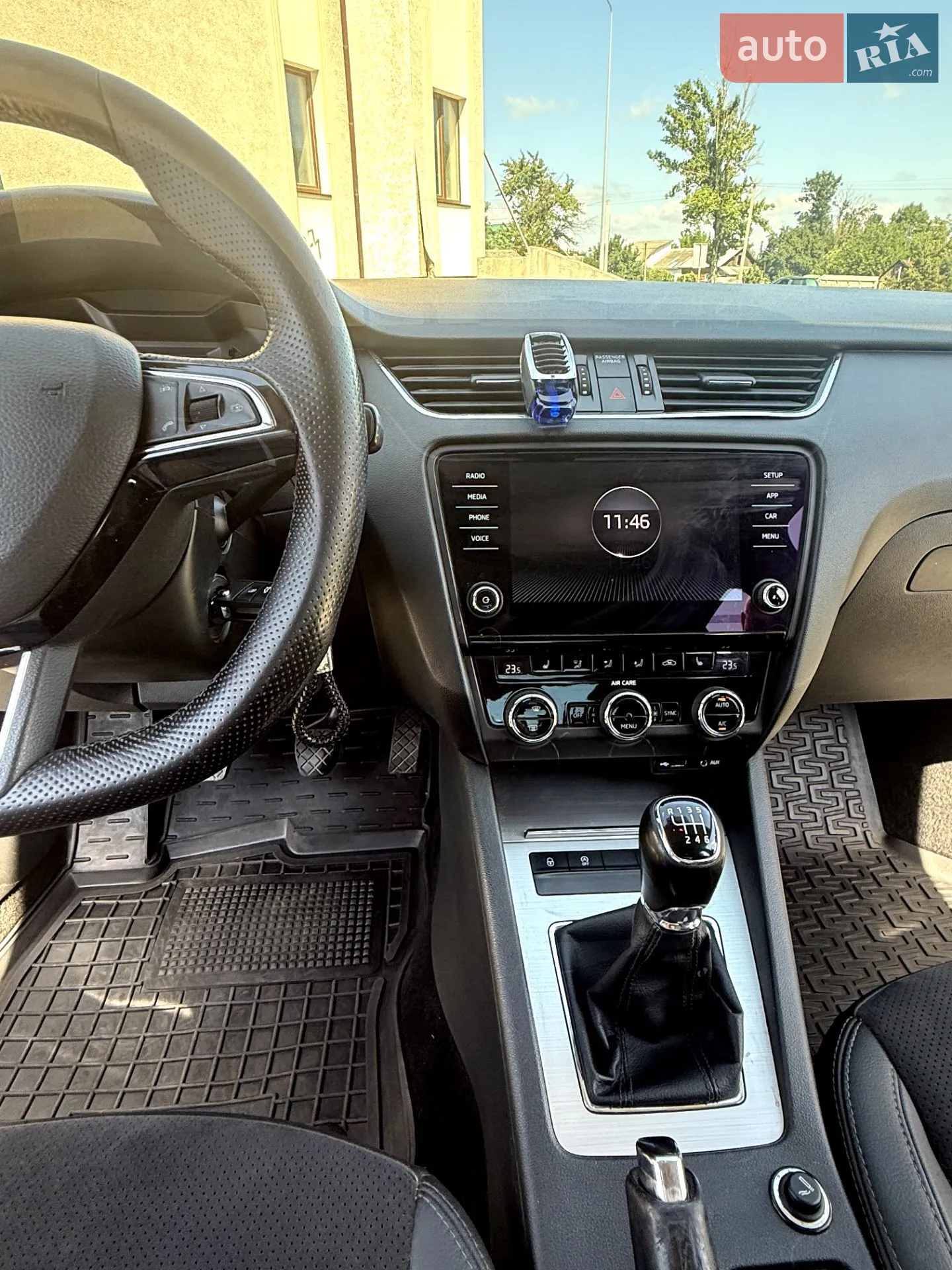 2017 Skoda Octavia - мініатюра 21
