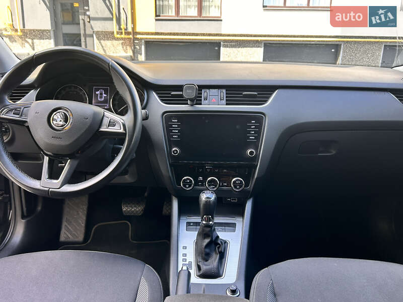 Лифтбек Skoda Octavia 2019 в Ивано-Франковске