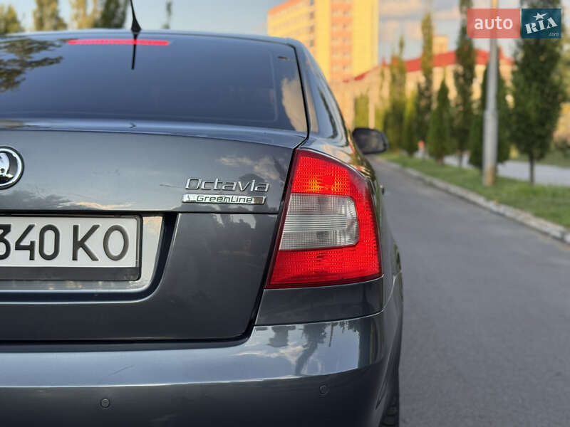 Лифтбек Skoda Octavia 2012 в Киеве