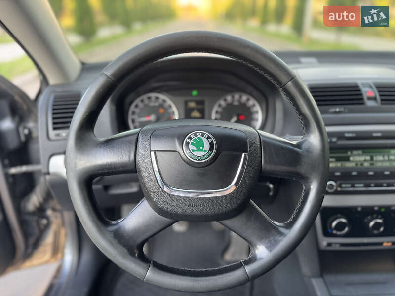 Лифтбек Skoda Octavia 2012 в Киеве