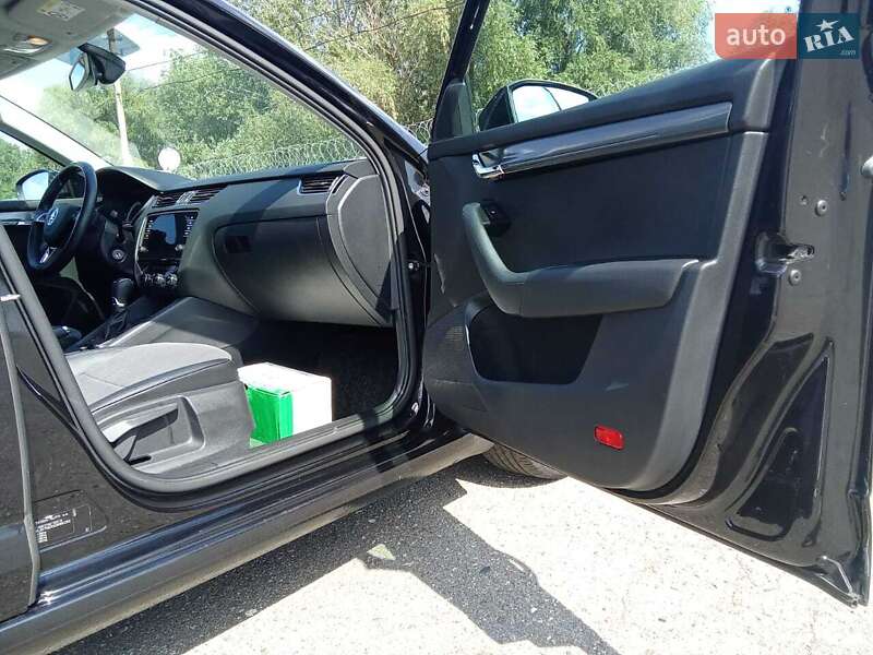 Универсал Skoda Octavia 2018 в Чернигове