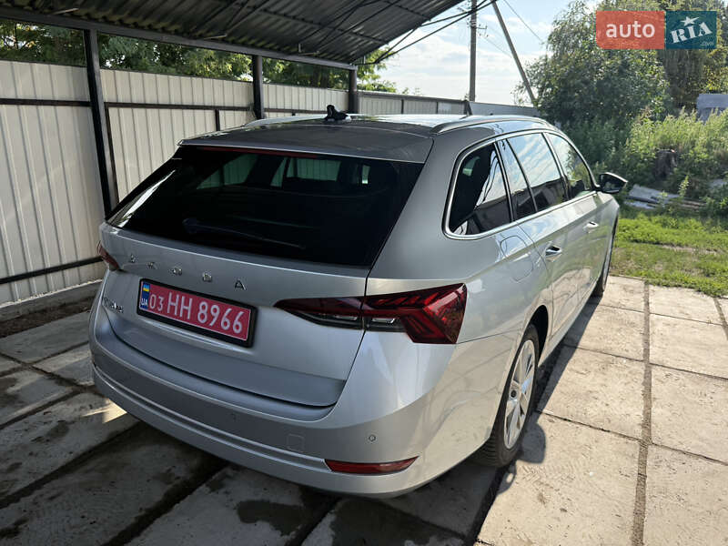Универсал Skoda Octavia 2022 в Киеве