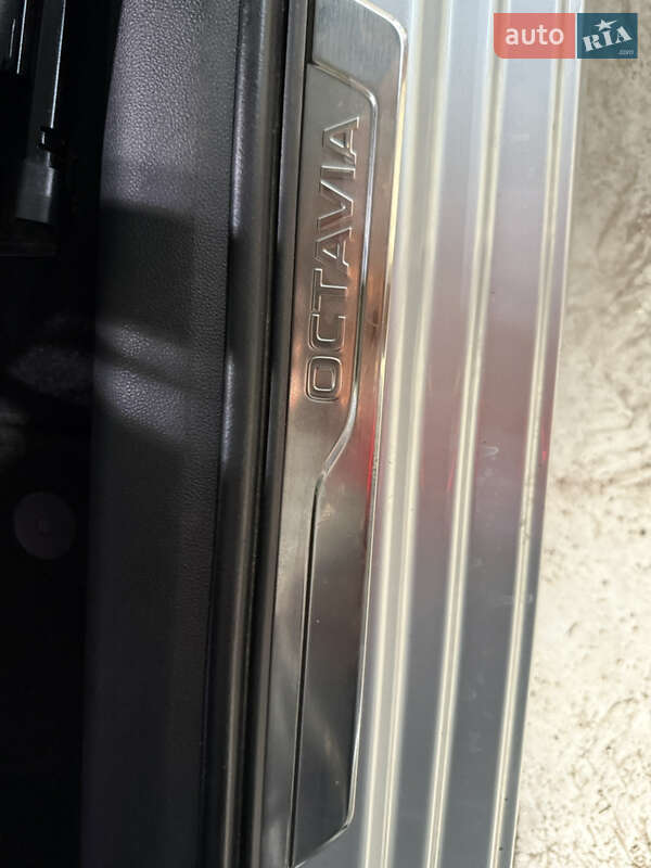 Универсал Skoda Octavia 2022 в Киеве