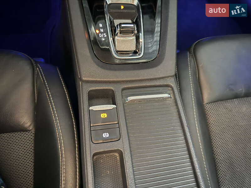 Универсал Skoda Octavia 2022 в Киеве