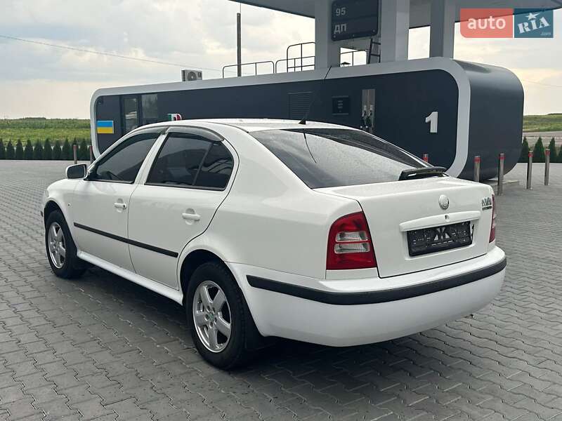 Лифтбек Skoda Octavia 2007 в Голованевске