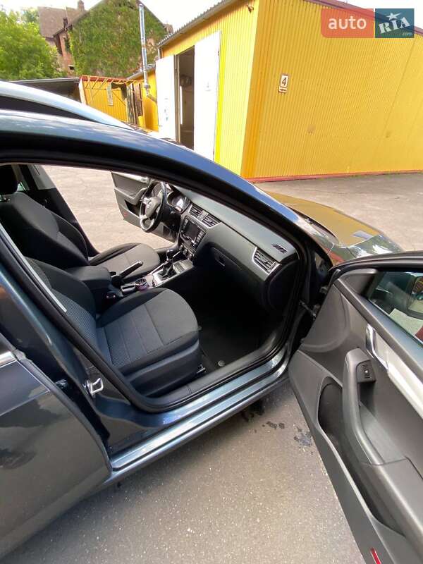 Универсал Skoda Octavia 2014 в Хмельницком