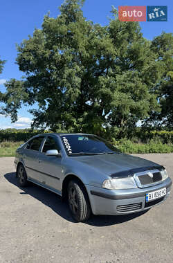 Ліфтбек Skoda Octavia 2002 в Гадячі