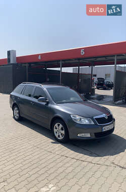 Универсал Skoda Octavia 2011 в Виноградове
