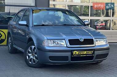 Лифтбек Skoda Octavia 2004 в Ивано-Франковске