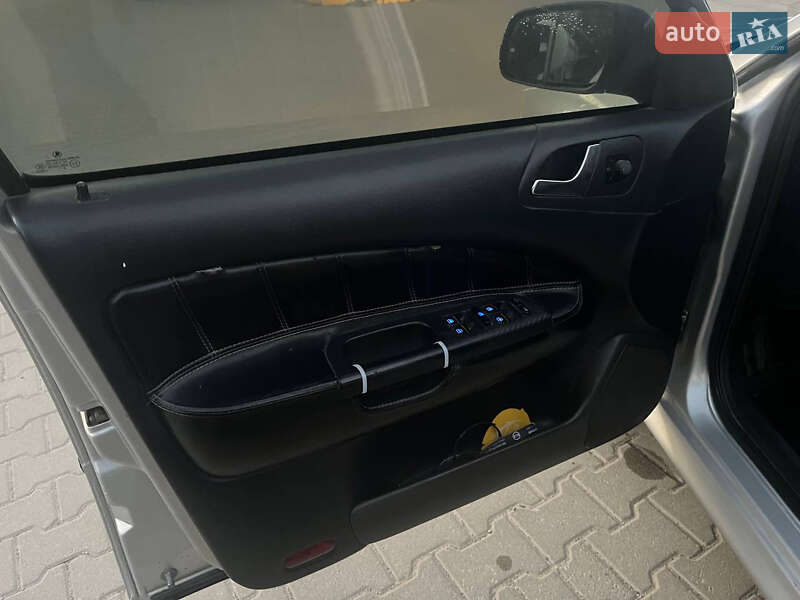 Ліфтбек Skoda Octavia 2008 в Львові