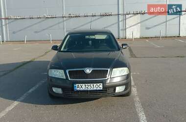 Ліфтбек Skoda Octavia 2004 в Харкові