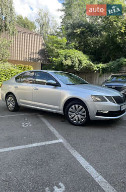 Ліфтбек Skoda Octavia 2017 в Києві