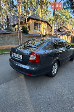 Лифтбек Skoda Octavia 2011 в 