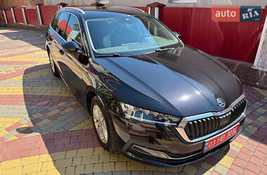 Универсал Skoda Octavia 2021 в Хмельницком