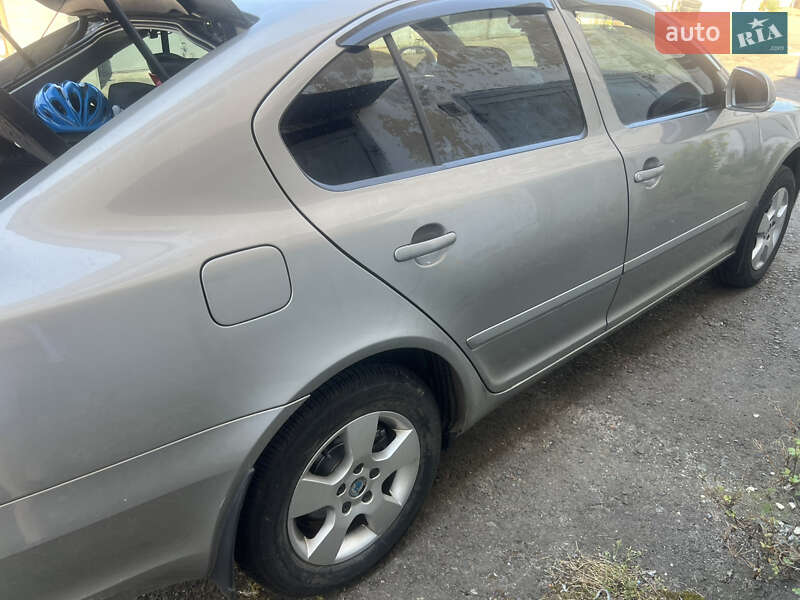 Лифтбек Skoda Octavia 2012 в Львове