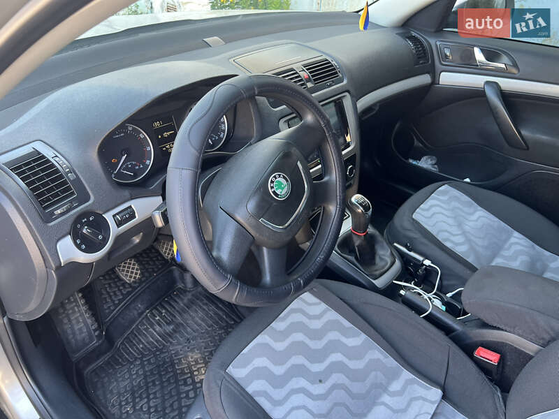 Лифтбек Skoda Octavia 2012 в Львове
