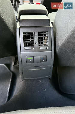 Лифтбек Skoda Octavia 2009 в 
