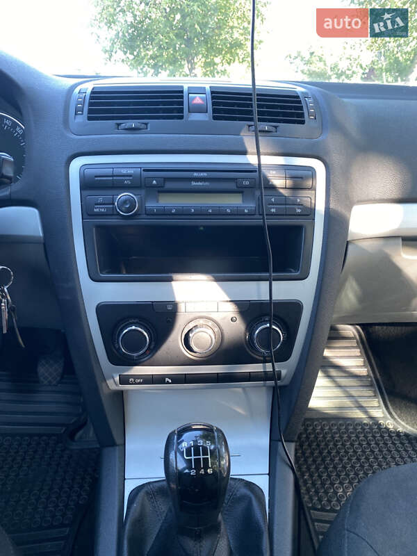 Лифтбек Skoda Octavia 2010 в Каменец-Подольском фото 29 Лифтбек Skoda Octavia 2010 в Каменец-Подольском