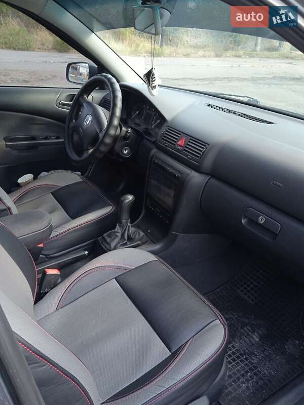 Ліфтбек Skoda Octavia 2006 в Братському