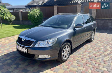 Універсал Skoda Octavia 2010 в Житомирі