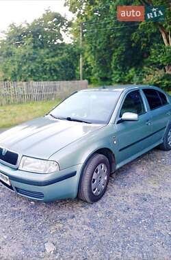 Лифтбек Skoda Octavia 2001 в Лубнах