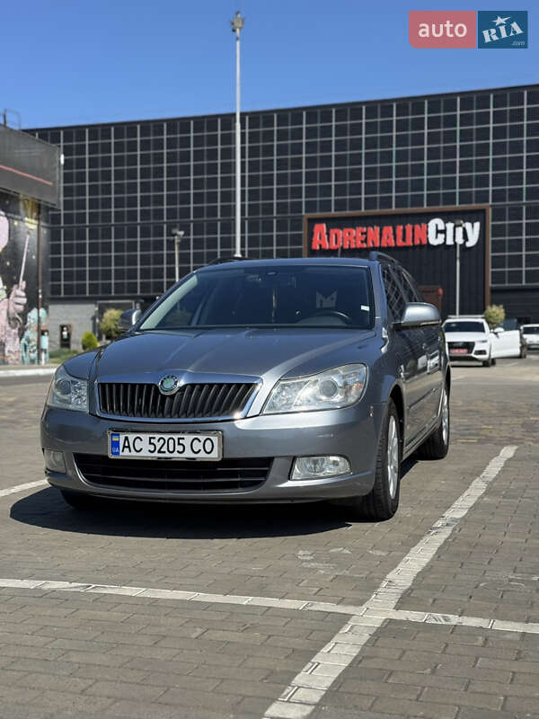 Skoda Octavia 2012 Skoda Octavia 2012
