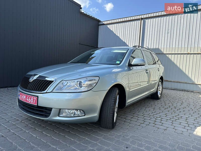 Универсал Skoda Octavia 2010 в Львове фото 4 Универсал Skoda Octavia 2010 в Львове