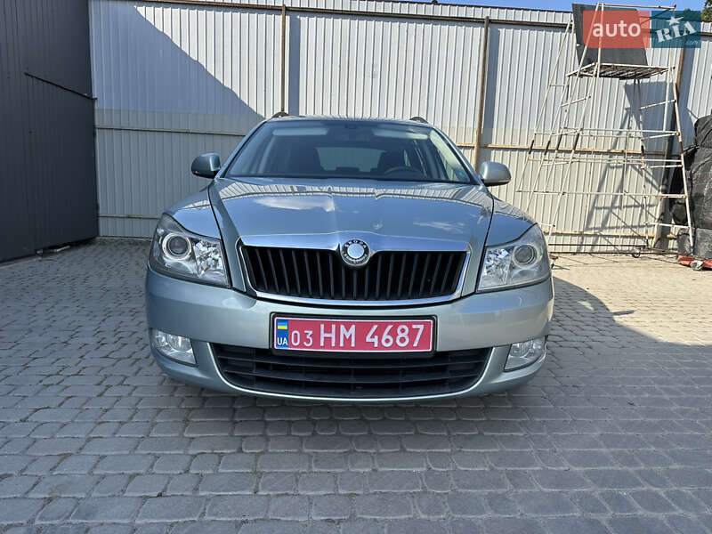 Универсал Skoda Octavia 2010 в Львове фото 31 Универсал Skoda Octavia 2010 в Львове