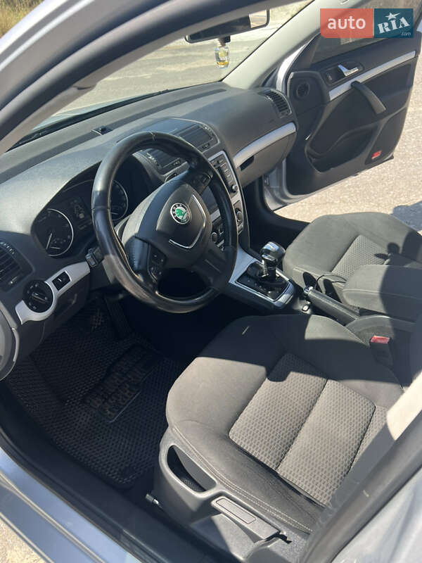 Универсал Skoda Octavia 2009 в Броварах