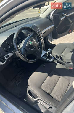 Универсал Skoda Octavia 2009 в 